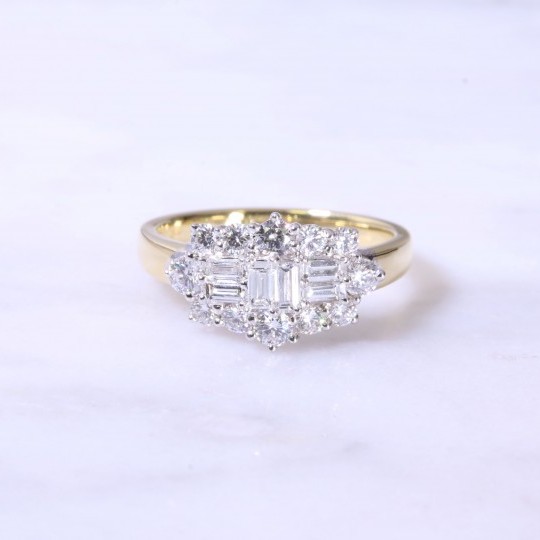 Round & Baguette Cut Diamond Cluster Ring