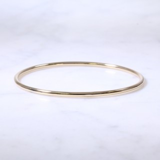 Lanes Solid Round Wire Bangle