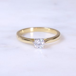 Round Brilliant Diamond 4 Claw Solitaire Ring