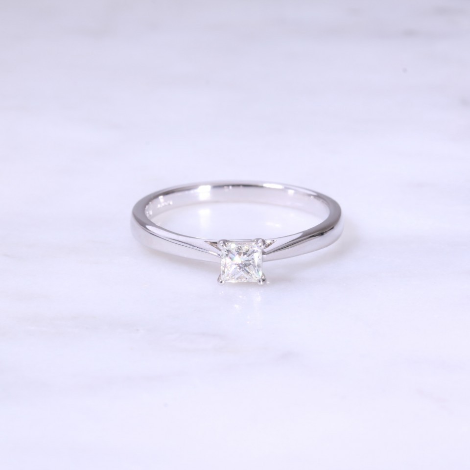 Princess Cut Diamond 4 Claw Solitaire Engagement Ring