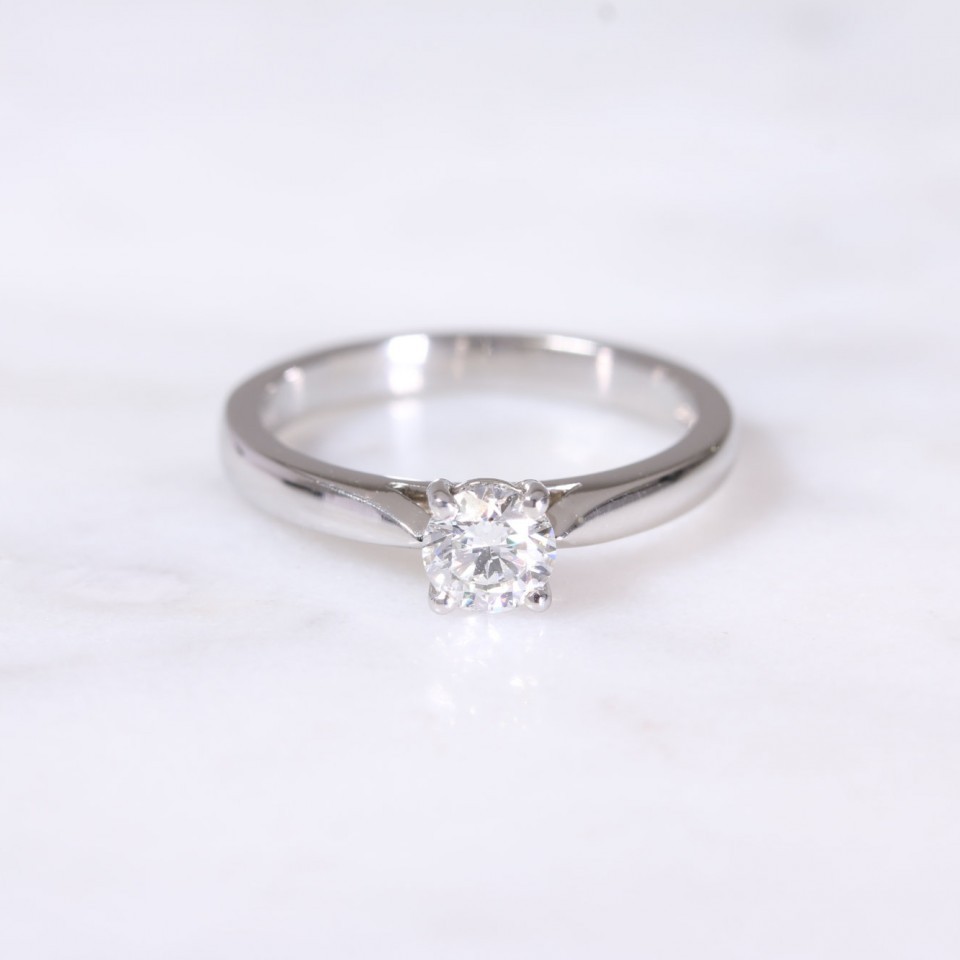 Round Brilliant Diamond 4 Claw Solitaire Engagement Ring