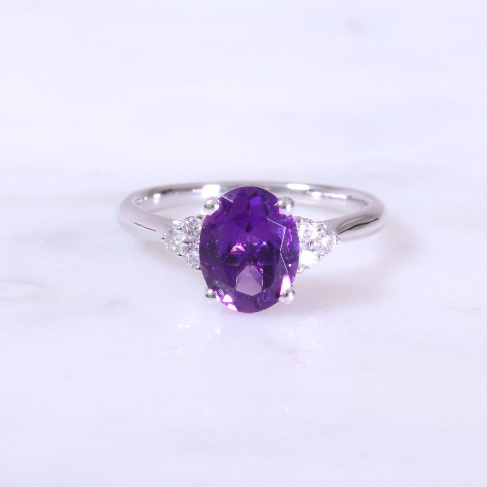 Oval Amethyst & Trefoil Diamond Ring