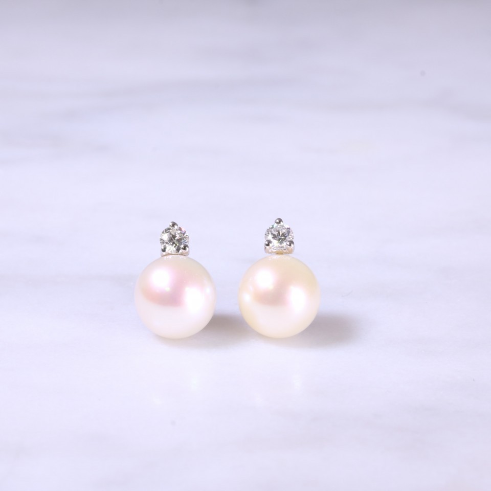 Diamond & Cultured Pearl Ear Studs