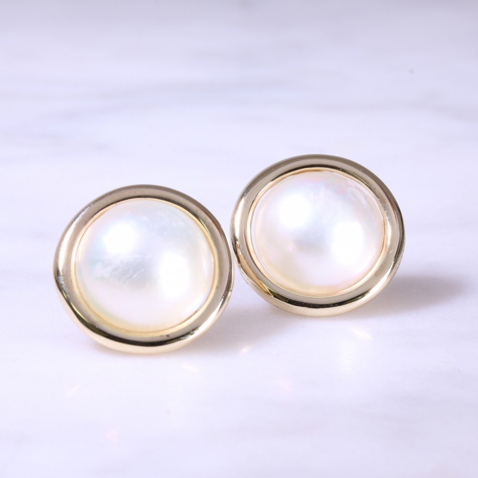 Mabe Pearl Ear studs