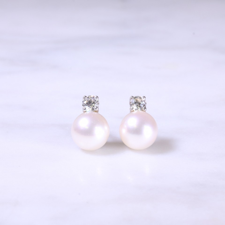 Diamond & Cultured Pearl Ear Studs