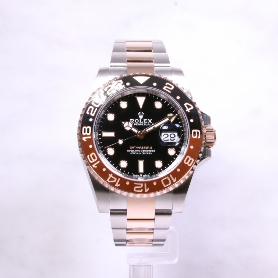 Unworn Rolex GMT-Master 2 ‘Rootbeer’ 126711CHNR