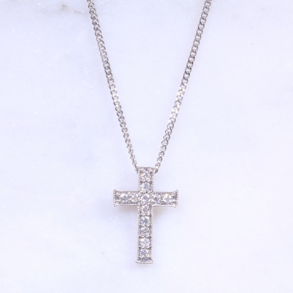 Diamond Cross Milgrain Pendant