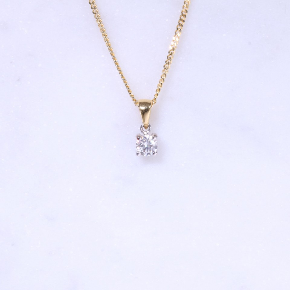 Diamond Round Brilliant Pendant