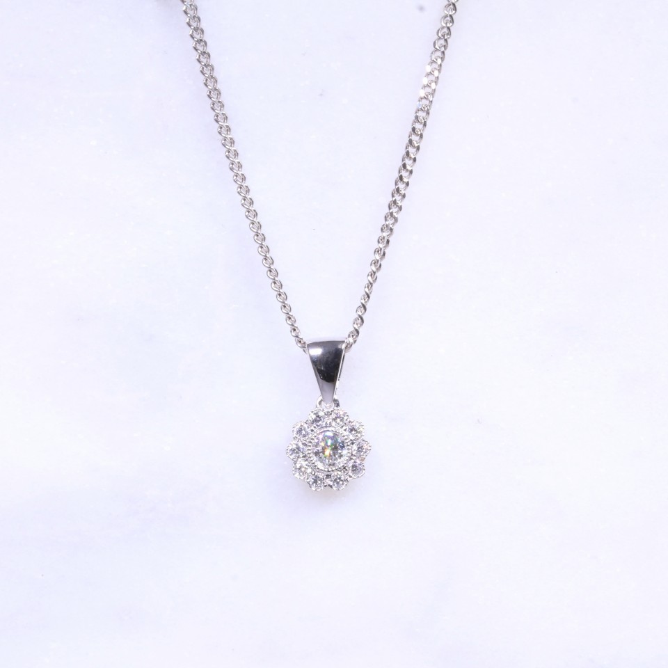 Milgrain Flower Diamond Cluster Pendant