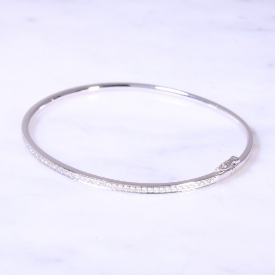 Fine Diamond Grain Set Bangle