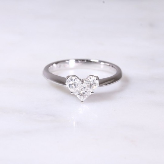 White Gold Diamon Heart Ring