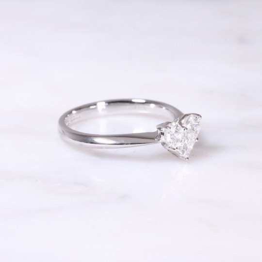 White Gold Diamon Heart Ring