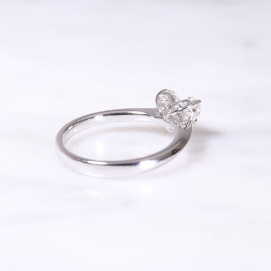 White Gold Diamon Heart Ring