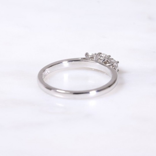 Round Brilliant Diamond 3 Stone Ring 0.51ct