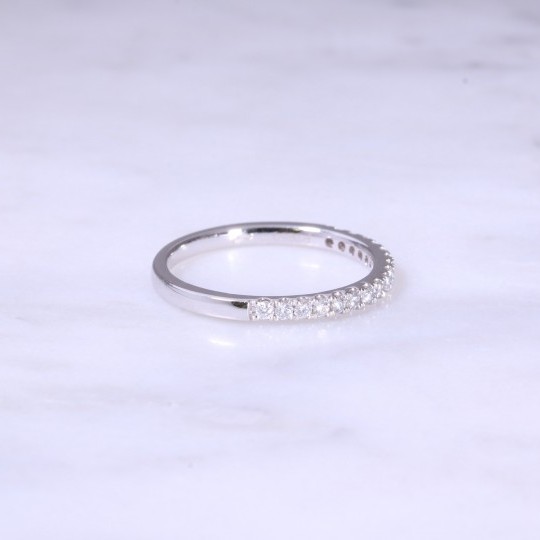 Fine Claw Set 1/2 Eternity Ring