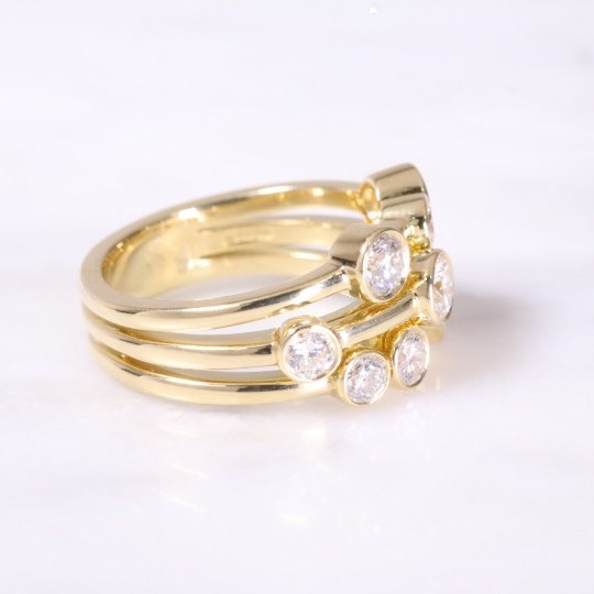 3 Row Scattered Round Brilliant Diamond Ring