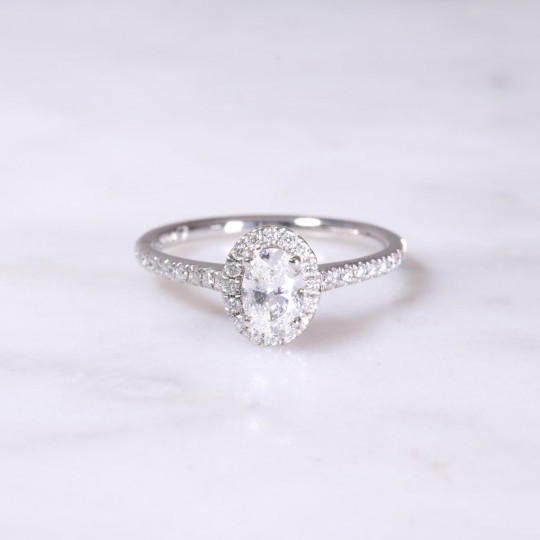 Platinum Diamond Oval Halo Ring