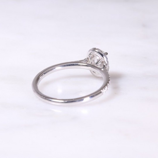 Platinum Diamond Oval Halo Ring
