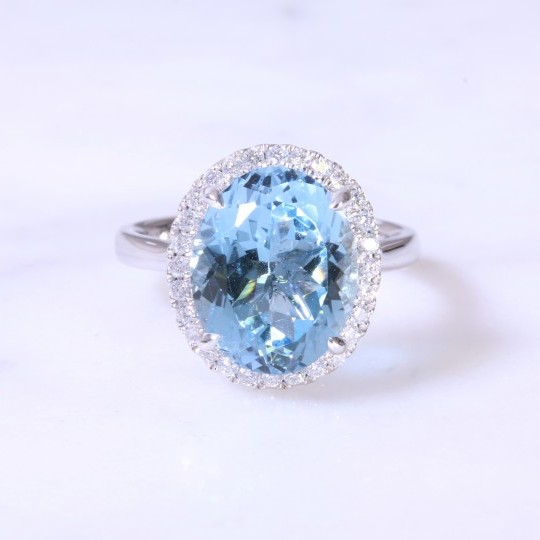 Oval Aquamarine & Diamond Halo ring