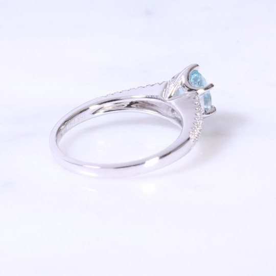 Oval Aquamarine & Split Diamond Set Shank Ring