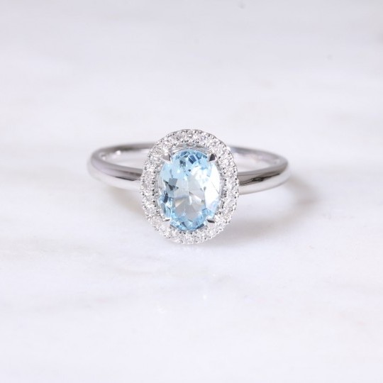 Aquamarine & Diamond Oval Halo Ring