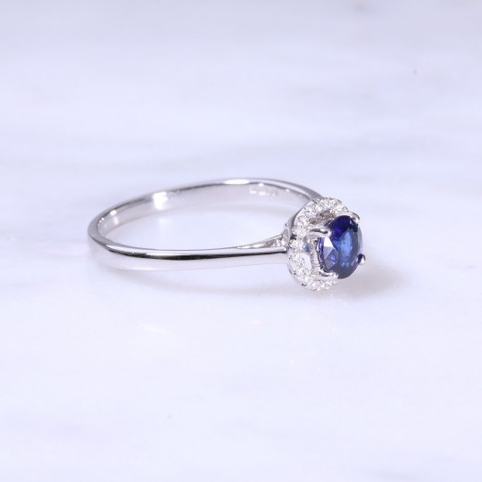 Round Sapphire & Diamond Halo Ring