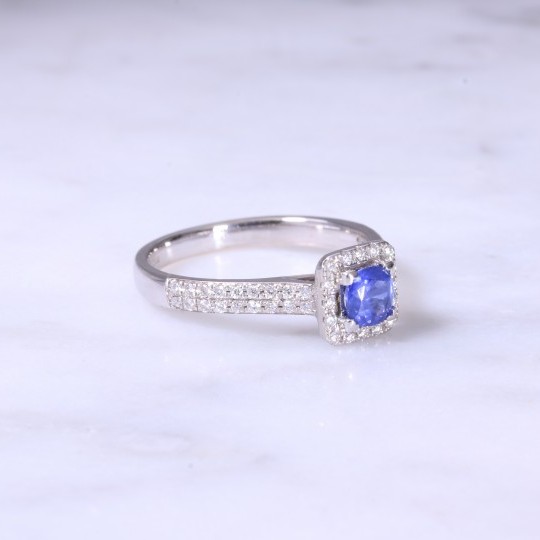 Cushion Sapphire & Diamond Halo Ring