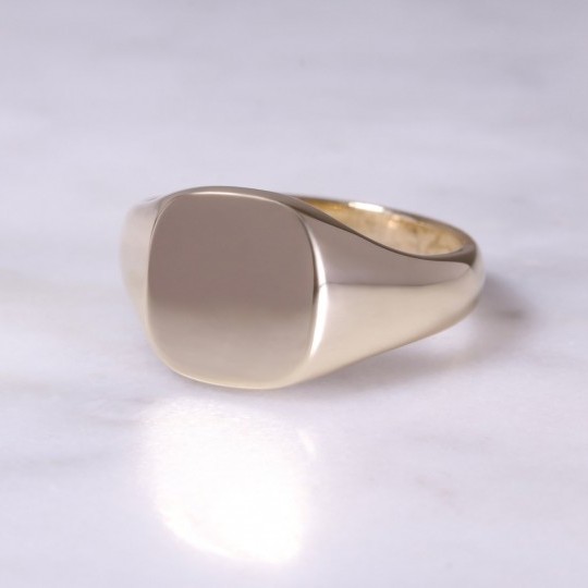 9ct Yellow Gold Cushion Signet Ring Large