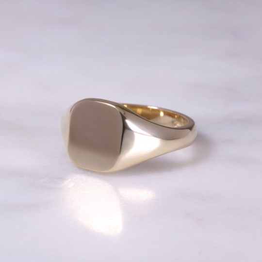 Ladies 9ct Yellow Gold Cushion Signet Ring - Small