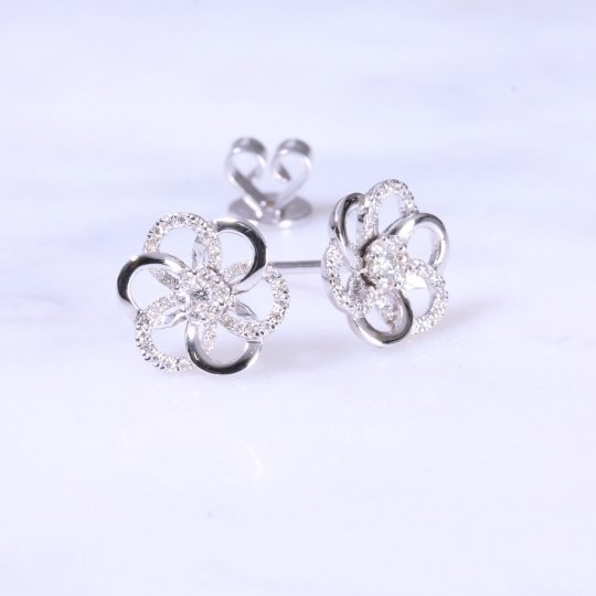 Diamond swirl Ear Studs 0.20ct