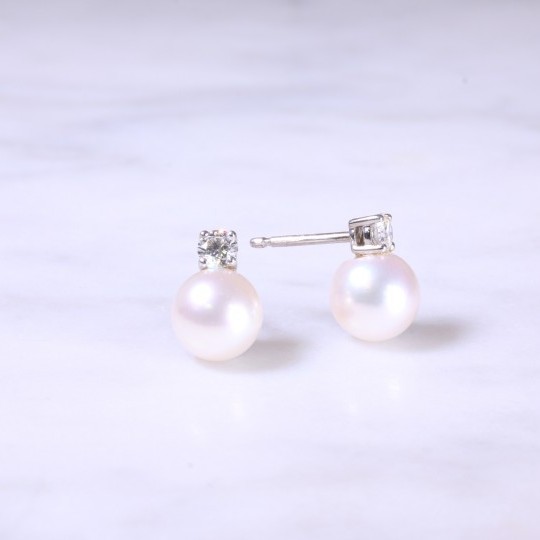 Diamond & Cultured Pearl Ear Studs