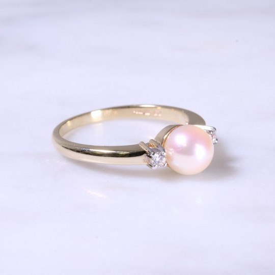 Cultured Pearl & Diamond 3 Stone Ring