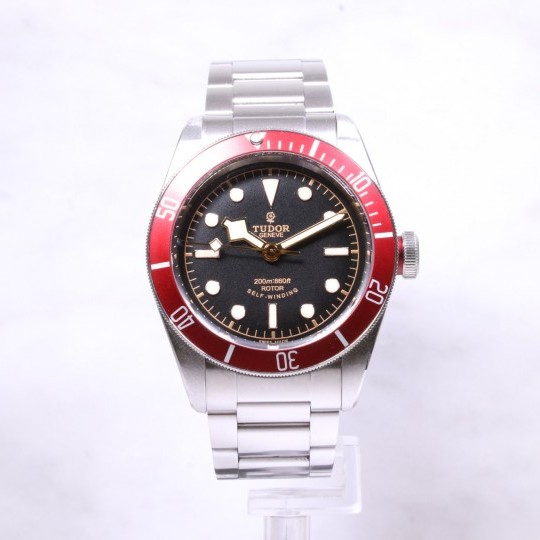 Tudor Heritage Black Bay Burgundy I380978