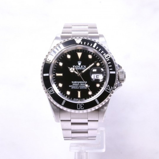 Rolex Submariner Date Steel 16610