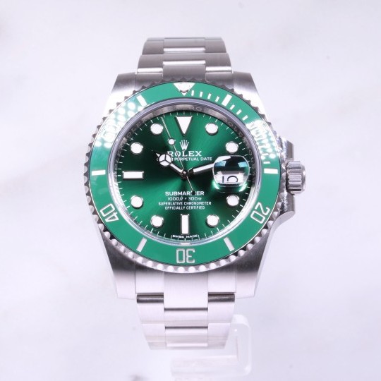 Unworn Rolex Submariner Date 'HULK' 116610LV