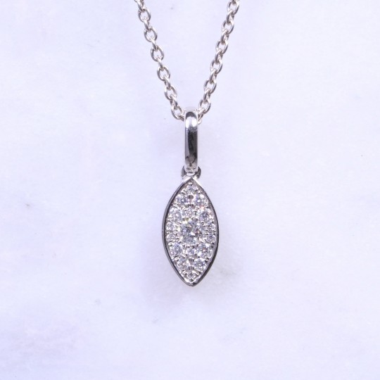 Round Brilliant Diamond Marquise Design Cluster Necklace