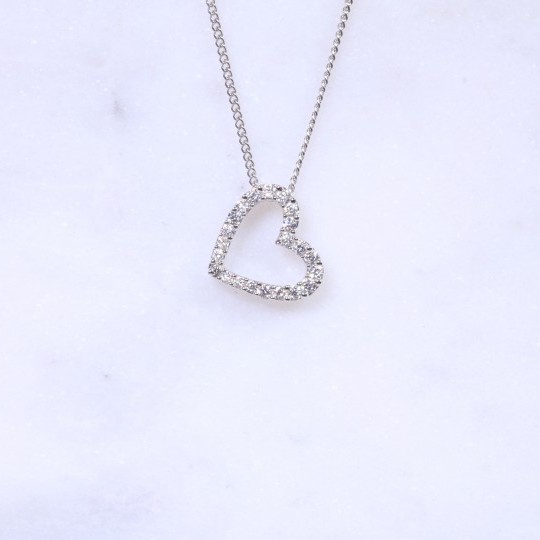 Diamond heart pendant