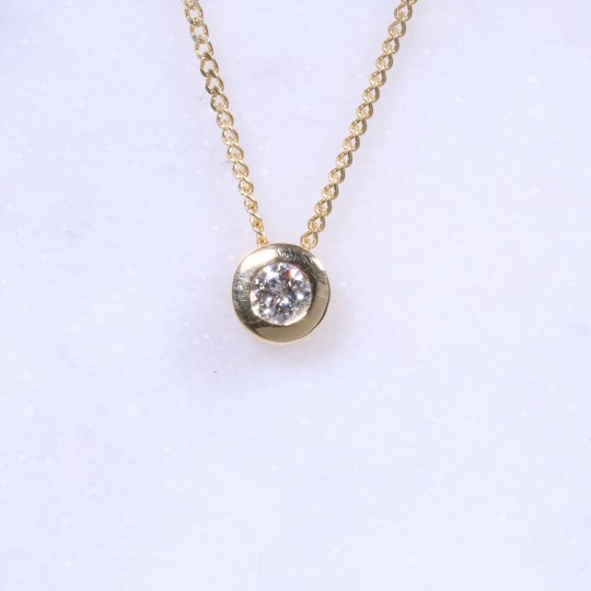 Diamond Rub-Over Pendant