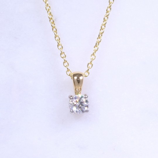 Round Brilliant Diamond Solitaire Necklace 0.25ct
