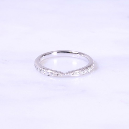 Graduated Centre Design Eternity Ring