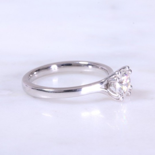 Secondhand 1.02ct Round brilliant Double Claw Ring