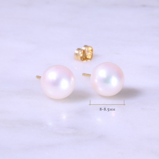 The Finest Akoya Pearl Earstuds