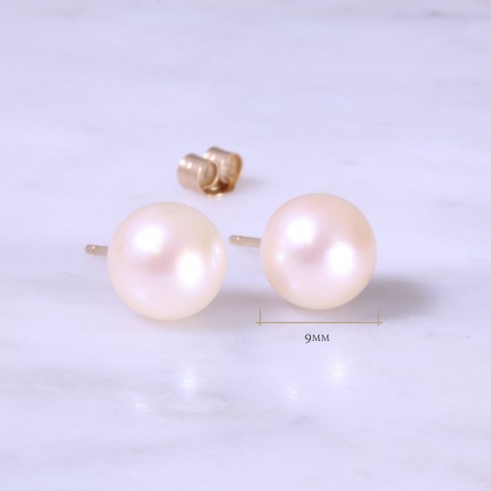 Cultured Pearl Earrings