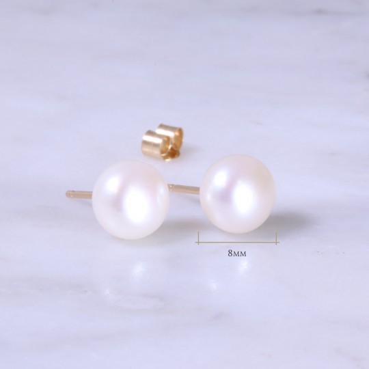 White Fresh Water Pearl Ear Studs