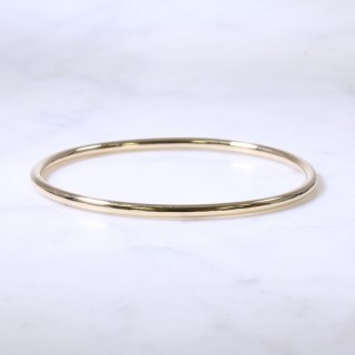 Lanes Solid Round Wire Bangle