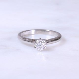 Round Brilliant Diamond 6 claw Solitaire Ring