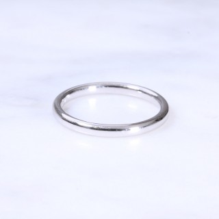 18ct 2mm Court Wedding Ring