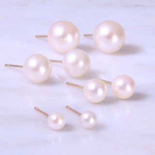 Cultured Pearl Earrings